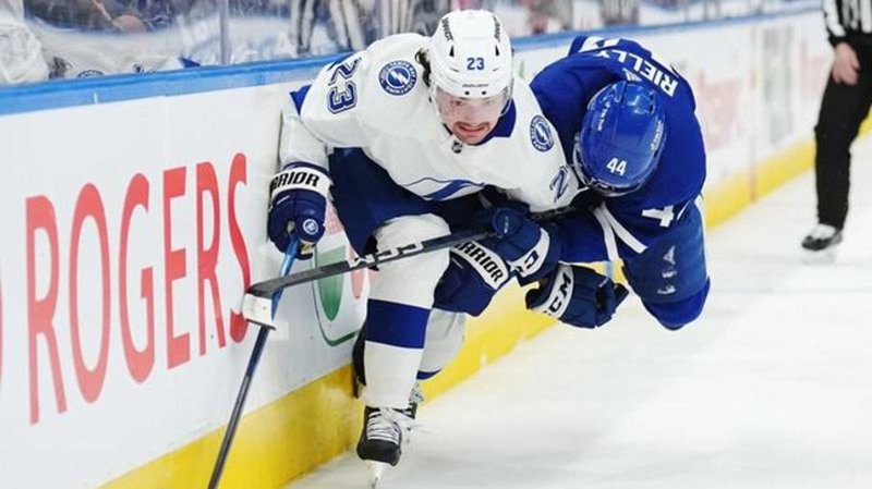 Tampa Bay Lightning blev ikke slået ud af Toronto Maple Leafs i spil 5